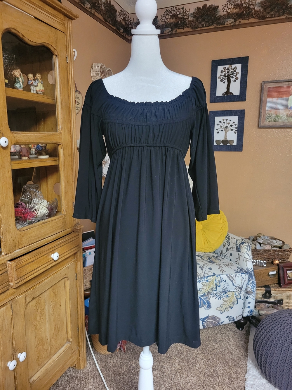 Tiana B. Black Empire-Waist Midi Dress